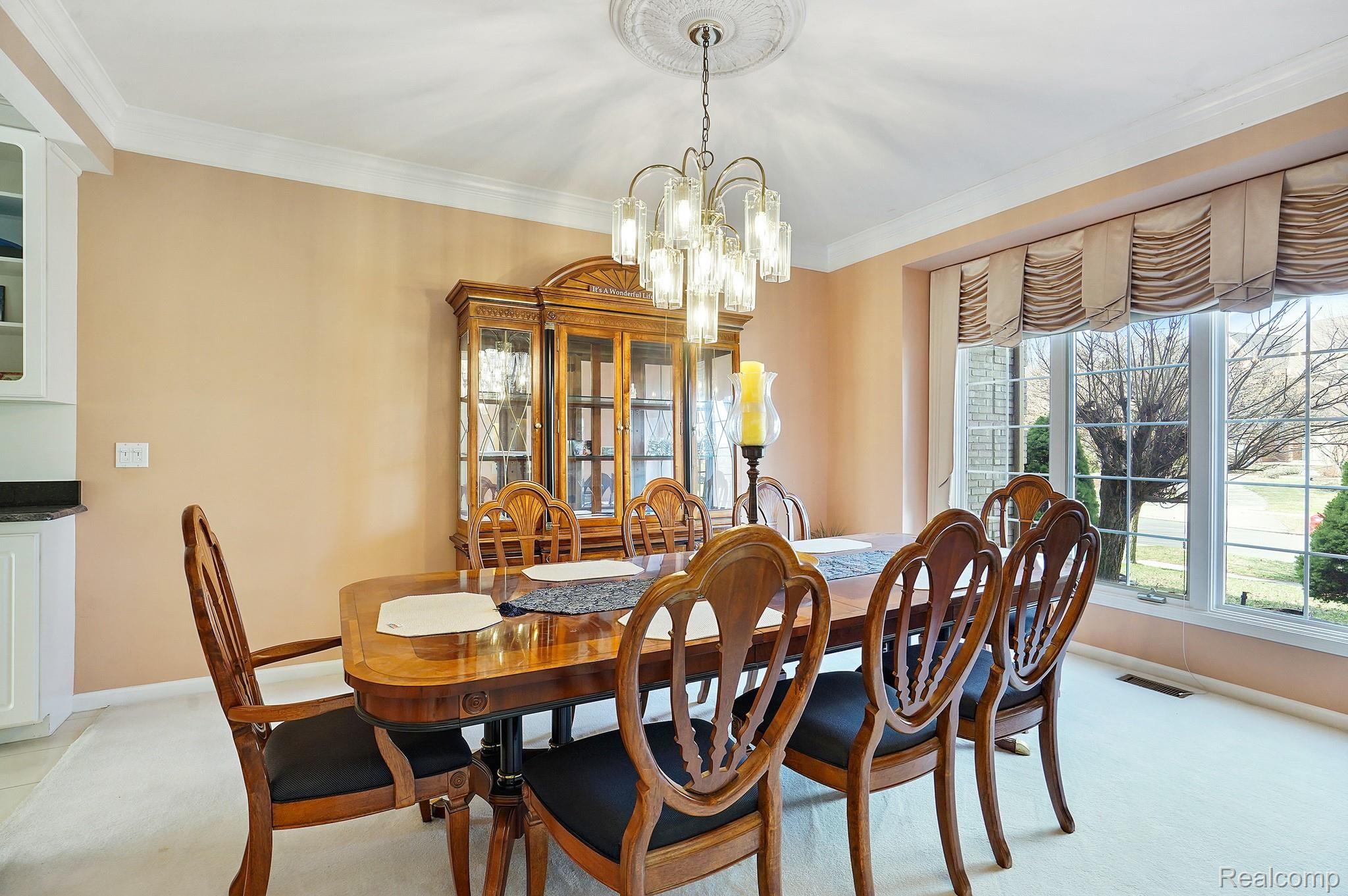 3121 Hedgewood Lane Rochester, MI 48309 - Photo 6 of 38 DSC07929.jpg