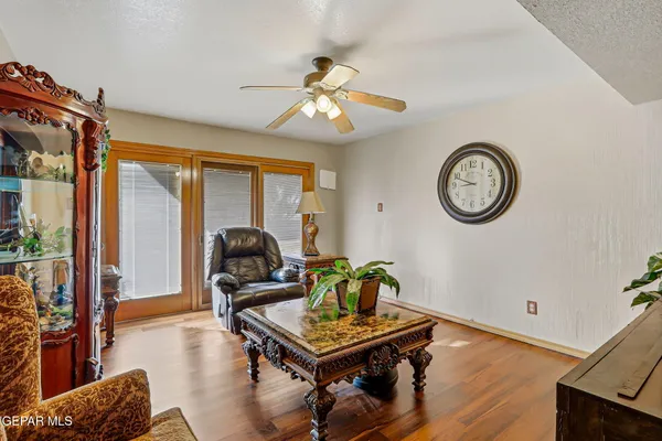 $650,000 | 620 Mt Cristo Rey Lane, El Paso, TX 79922