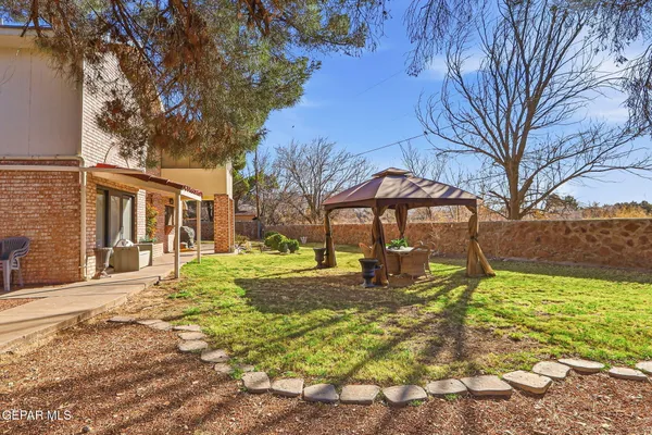 $650,000 | 620 Mt Cristo Rey Lane, El Paso, TX 79922