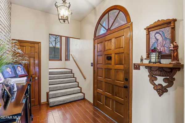 $650,000 | 620 Mt Cristo Rey Lane, El Paso, TX 79922