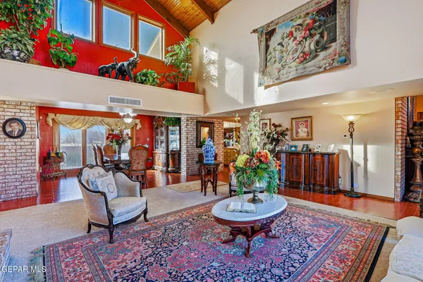 $650,000 | 620 Mt Cristo Rey Lane, El Paso, TX 79922