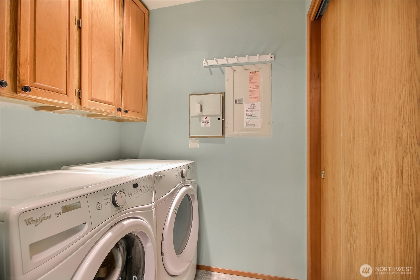 4106 221st Place Southeast, Unit 1072 Issaquah, WA 98029 - Photo 22 of 40 a utility room with dryer and washer