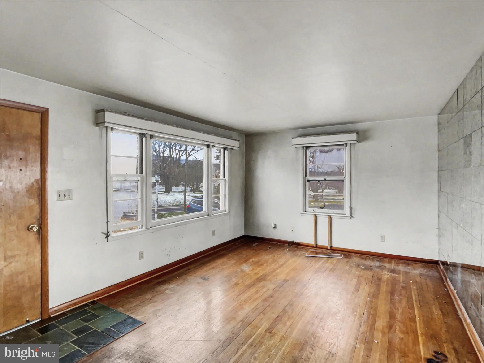 12855 Old Forge Road Waynesboro, PA 17268 - Photo 4 of 21