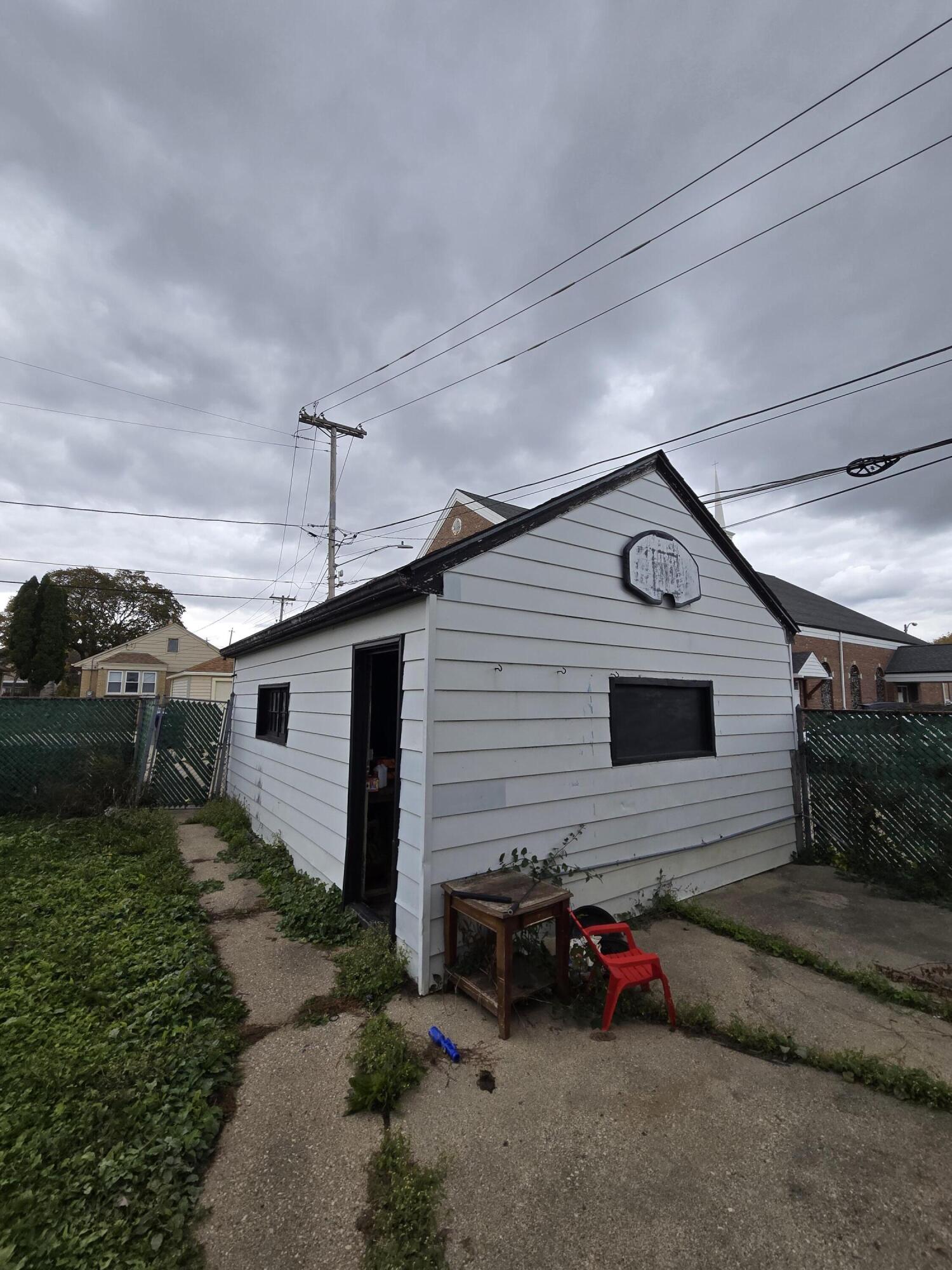 4757 North 18th Street Milwaukee, WI 53209 - Photo 13 of 15 20251102_123041