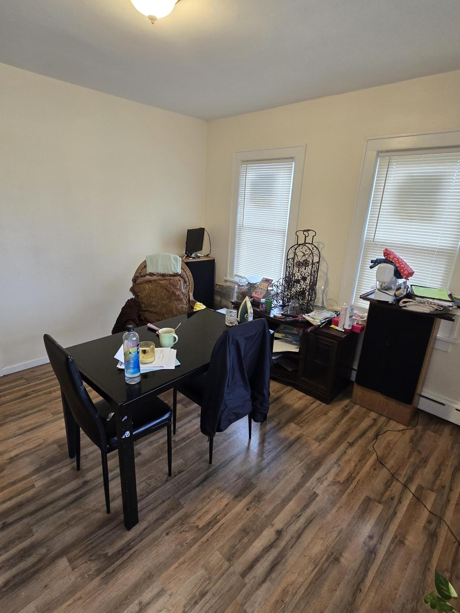 4757 North 18th Street Milwaukee, WI 53209 - Photo 5 of 15 20251021_124641