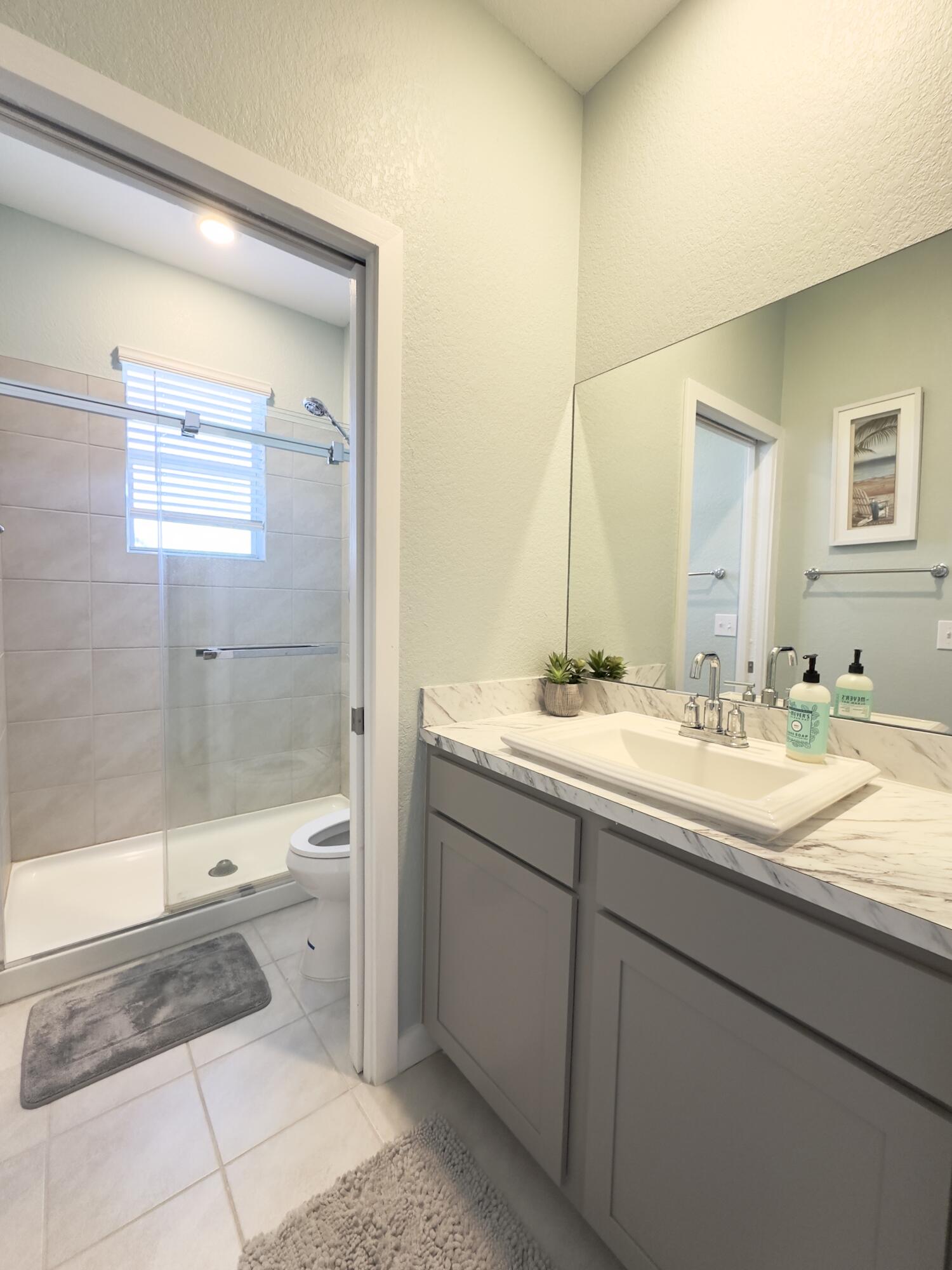 69 Bandol Street Riviera Beach, FL 33404 - Photo 12 of 26 IMG_5858