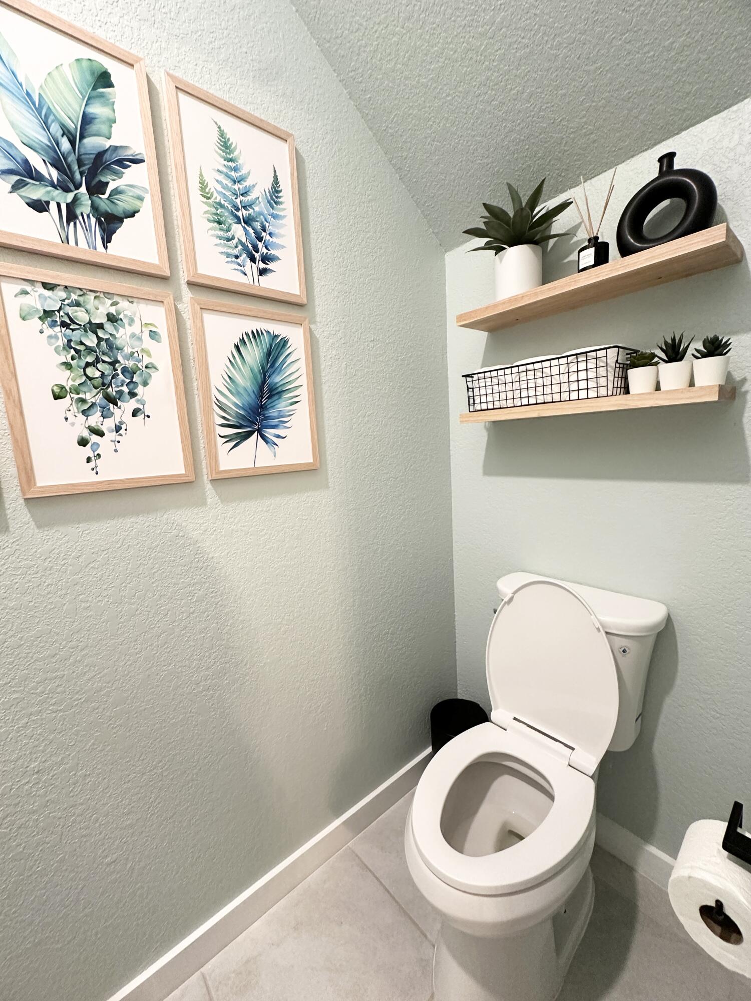 69 Bandol Street Riviera Beach, FL 33404 - Photo 15 of 26 IMG_5878