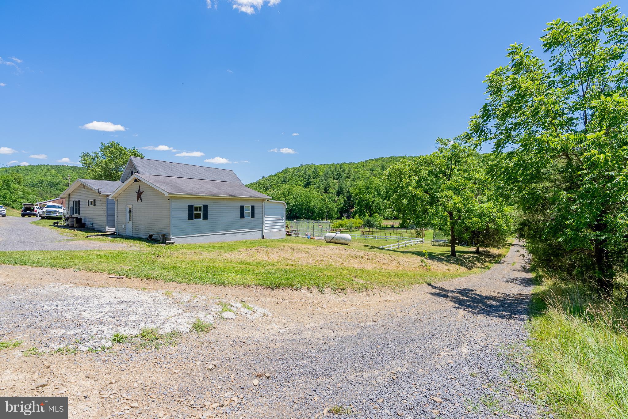 2084 Double Cribbs Road Burlington, WV 26710 - Photo 75 of 87