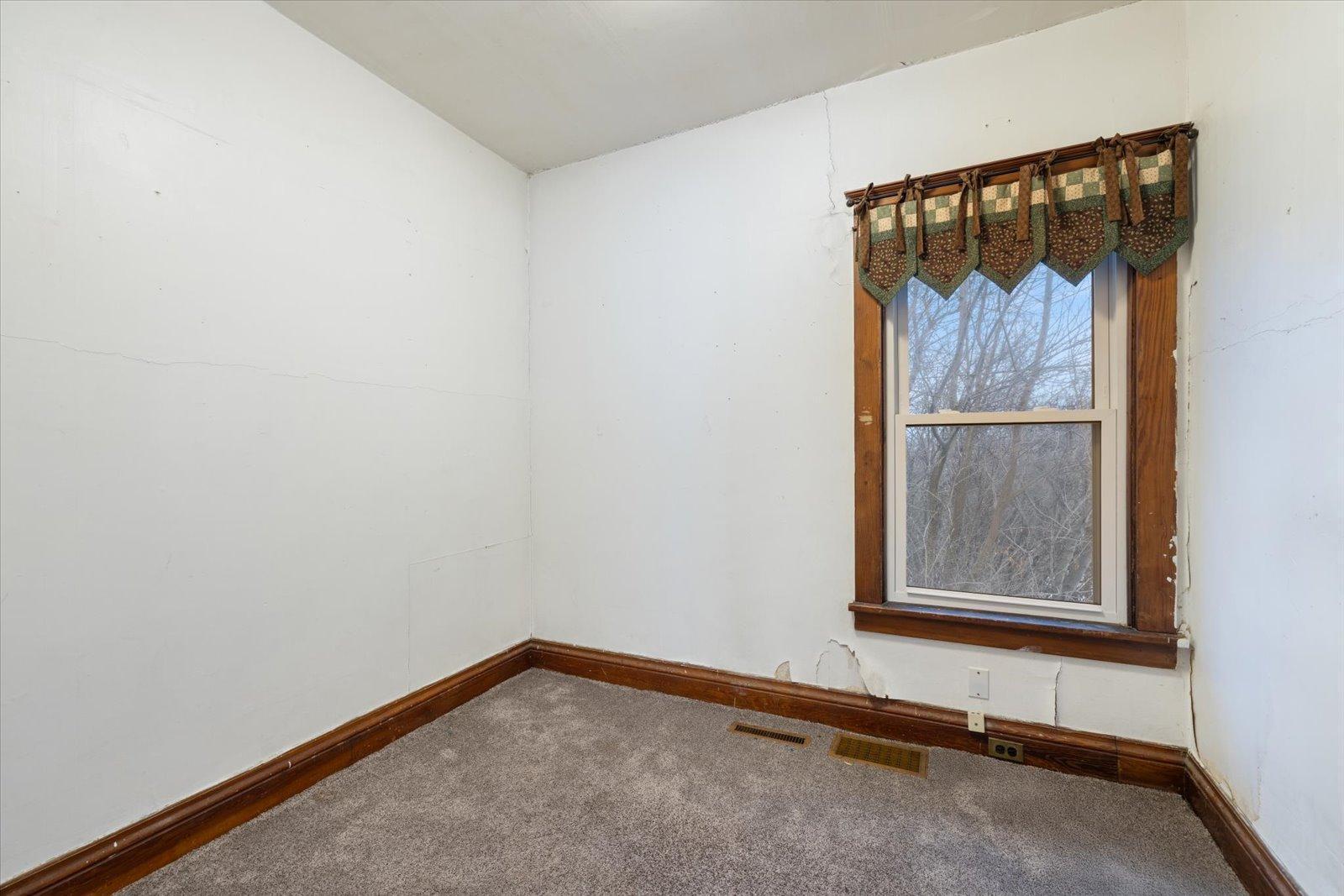 9118 Gogebic Street Duluth, MN 55808 - Photo 19 of 45