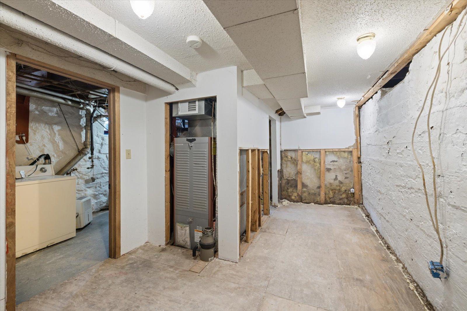 9118 Gogebic Street Duluth, MN 55808 - Photo 23 of 45