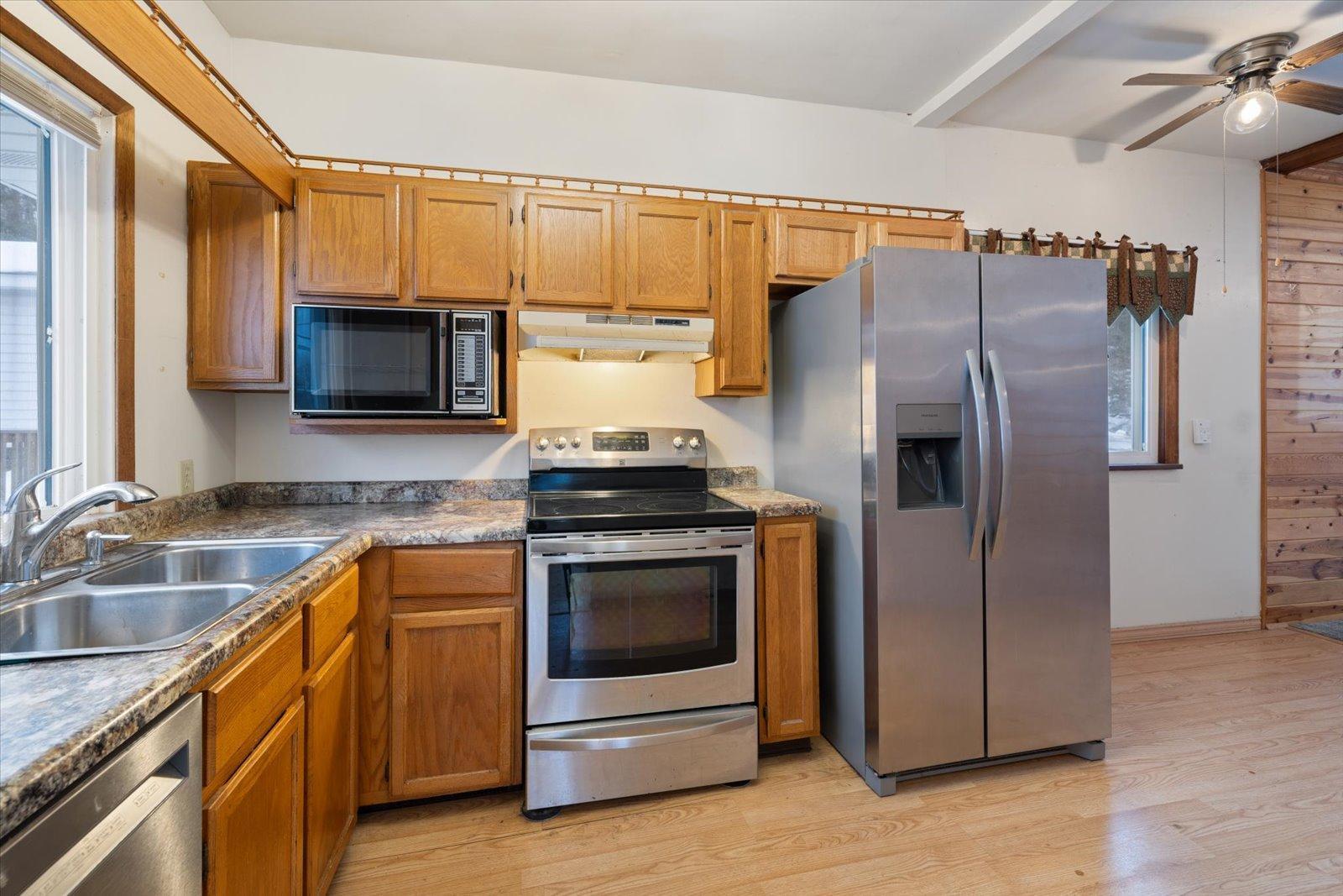 9118 Gogebic Street Duluth, MN 55808 - Photo 6 of 45