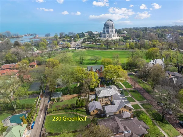 $2,295,000 | 230 Greenleaf Avenue, Wilmette, IL 60091