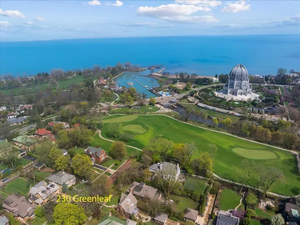 $2,295,000 | 230 Greenleaf Avenue, Wilmette, IL 60091