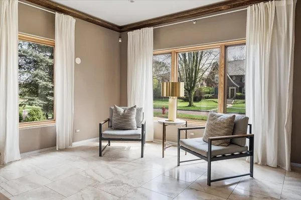 $2,295,000 | 230 Greenleaf Avenue, Wilmette, IL 60091