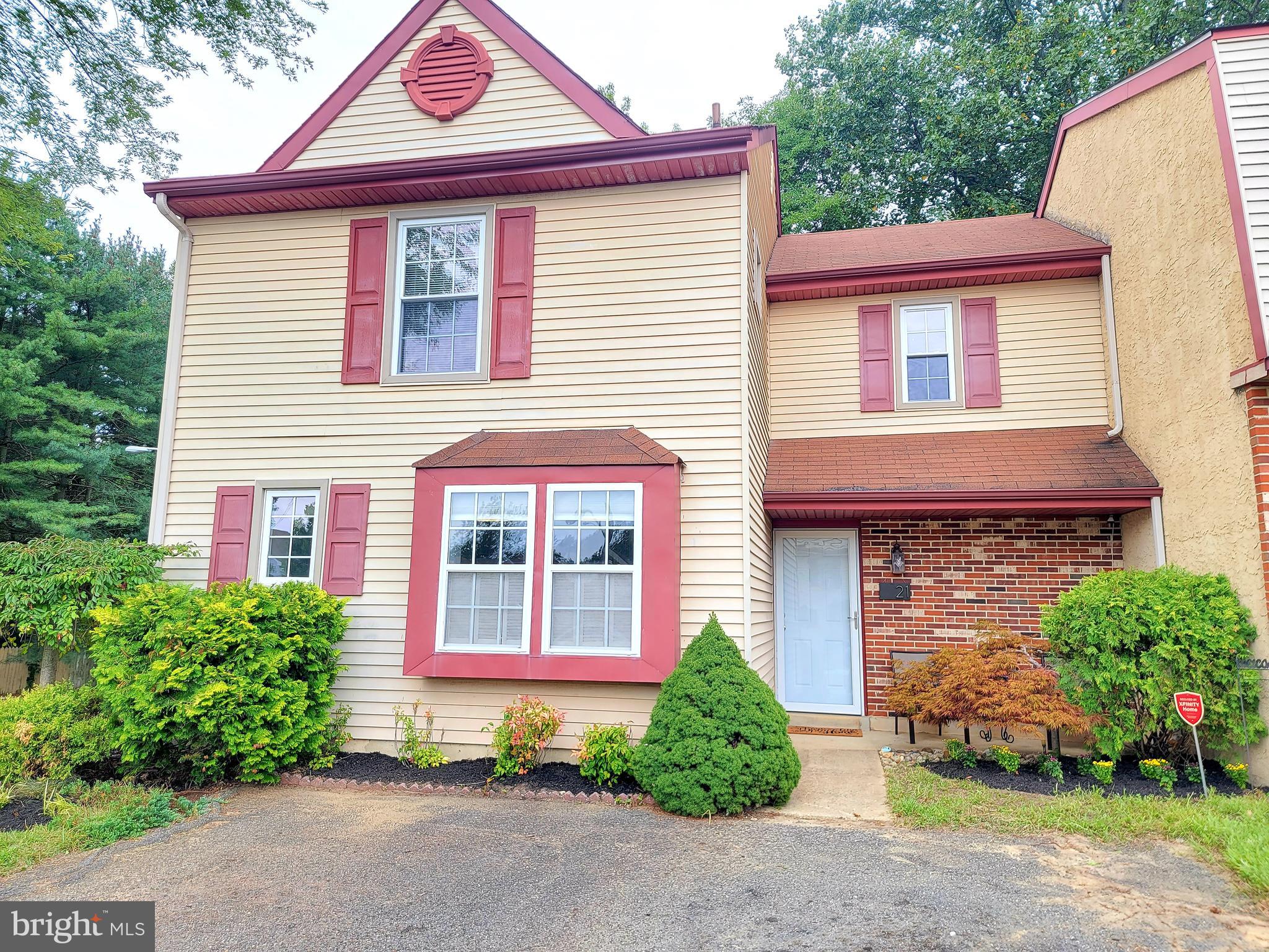 21 Kings Road Sicklerville, NJ 08081 - Photo 1 of 30