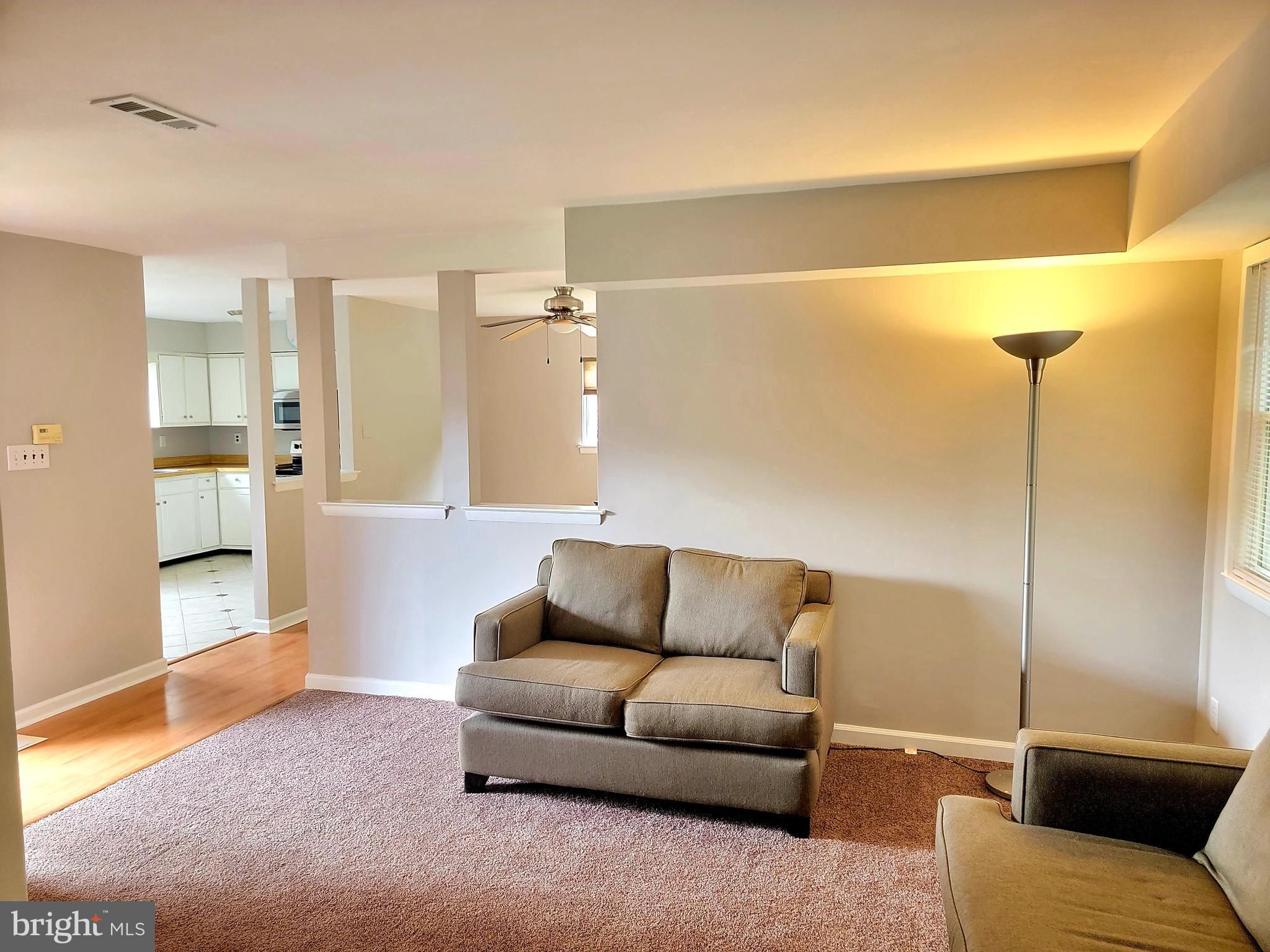 21 Kings Road Sicklerville, NJ 08081 - Photo 4 of 30