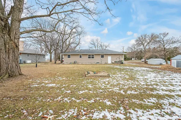 $192,000 | 812 Main Street North, Minnesota Lake, MN 56068
