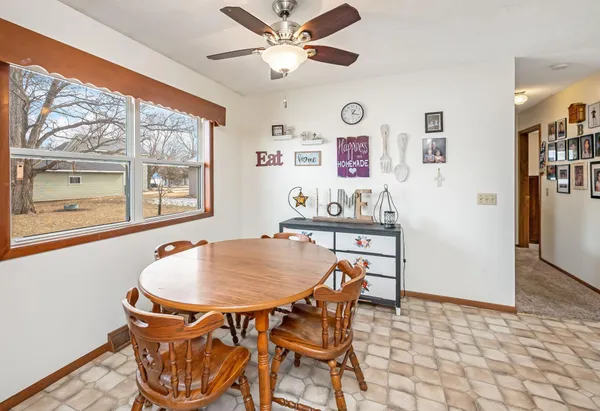 $192,000 | 812 Main Street North, Minnesota Lake, MN 56068