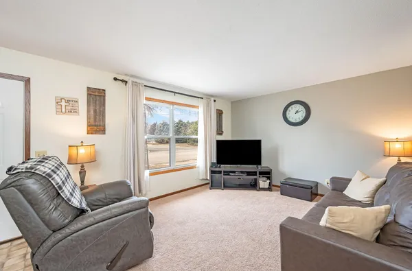 $192,000 | 812 Main Street North, Minnesota Lake, MN 56068