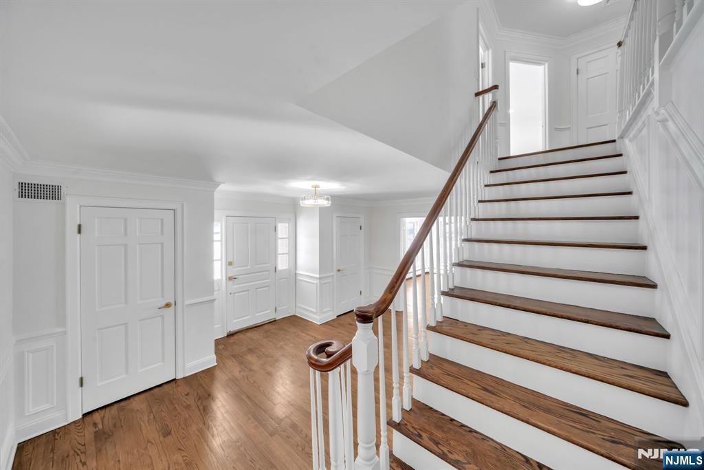 853 Shadow Ridge Road Franklin Lakes, NJ 07417 - Photo 22 of 50