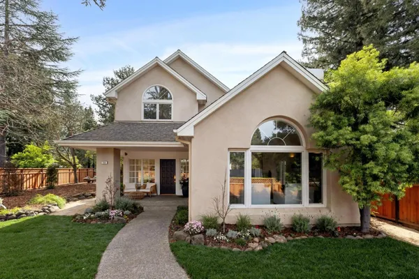 $3,998,000 | 250 Selby Lane, Atherton, CA 94027