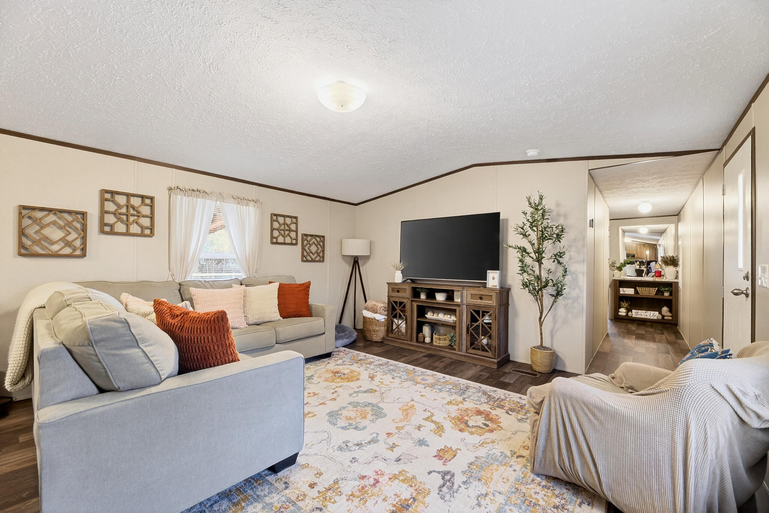 2145 Eutaw Road Holly Hill, SC 29059 - Photo 58 of 75 Living Area