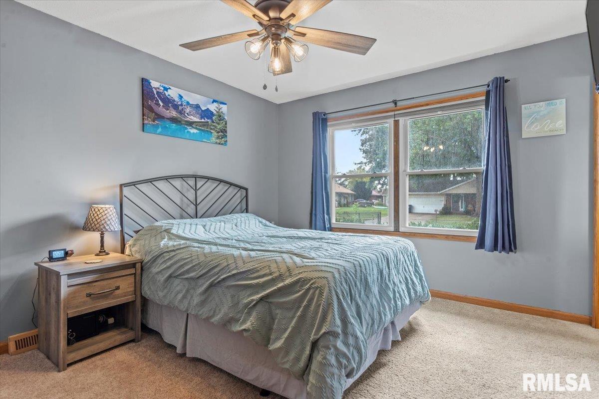 2029 Croydon Drive Springfield, IL 62703 - Photo 15 of 37