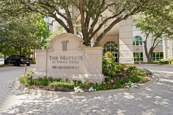 $599,000 | 3401 Lee Parkway, Unit 401, Dallas, TX 75219
