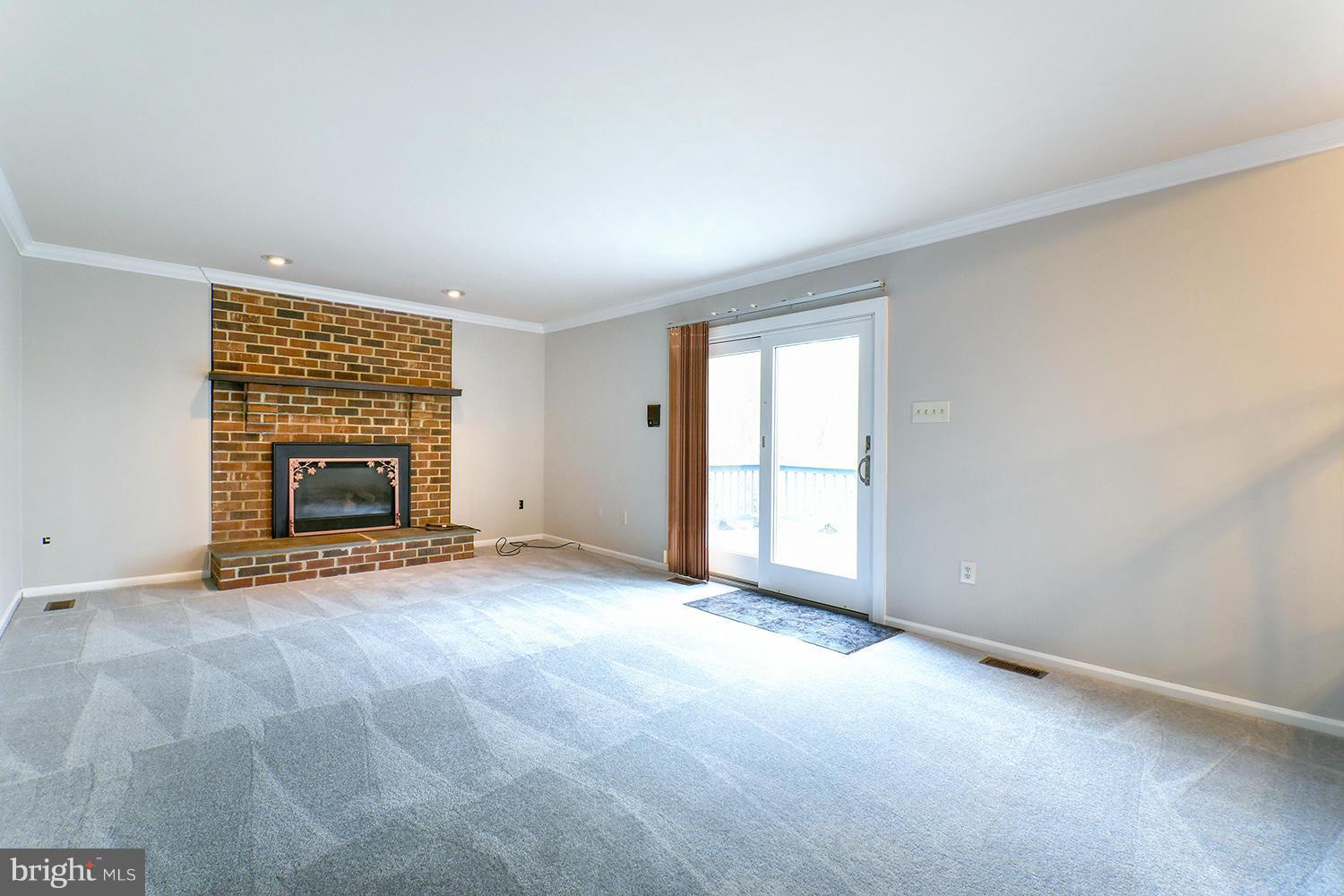 2 Middlebridge Court Silver Spring, MD 20906 - Photo 14 of 30 Family Room