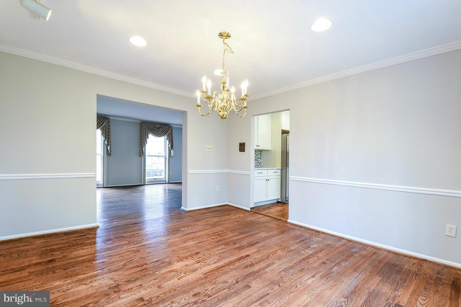 2 Middlebridge Court Silver Spring, MD 20906 - Photo 9 of 30 Dining Room