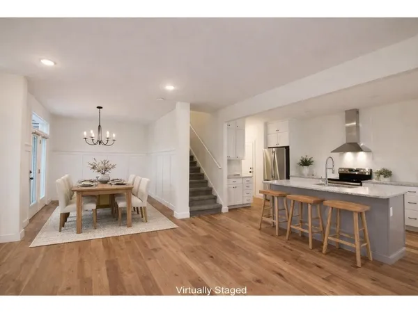 $730,000 | 10 Mabel Way, South Burlington, VT 05403