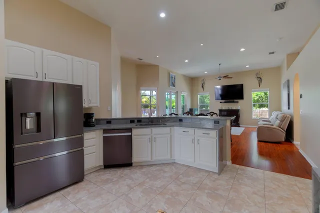 $925,000 | 18021 49th Street North, Loxahatchee, FL 33470