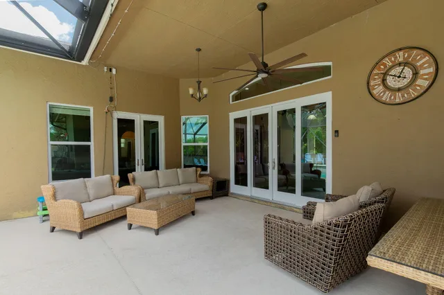 $925,000 | 18021 49th Street North, Loxahatchee, FL 33470