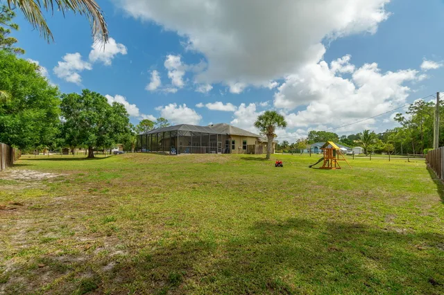 $925,000 | 18021 49th Street North, Loxahatchee, FL 33470