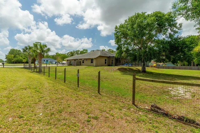 $925,000 | 18021 49th Street North, Loxahatchee, FL 33470