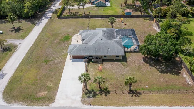 $925,000 | 18021 49th Street North, Loxahatchee, FL 33470
