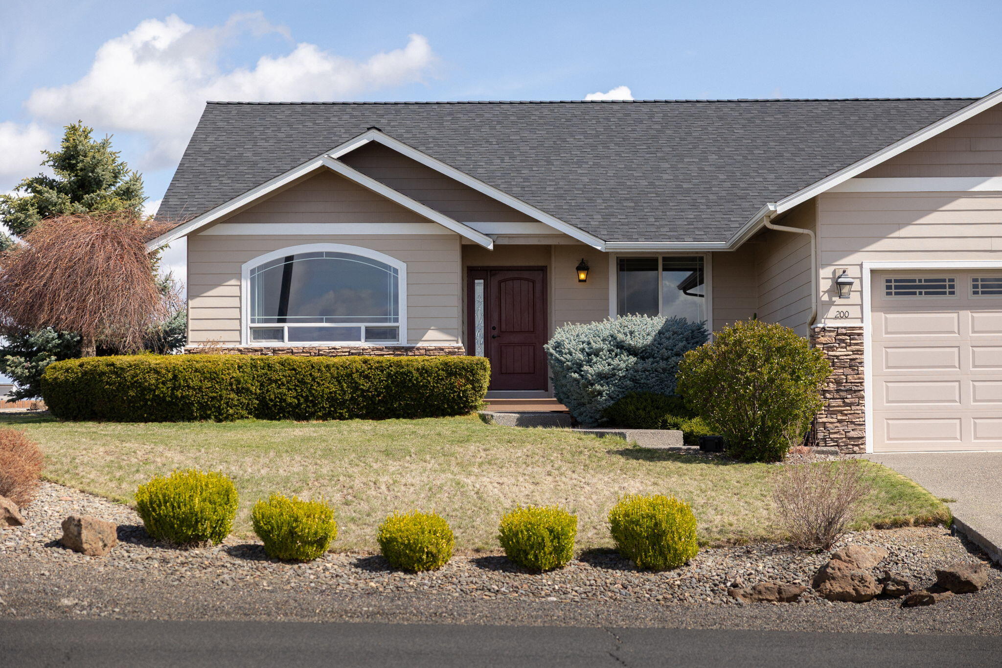 200 E Ridgeview (4 of 30)