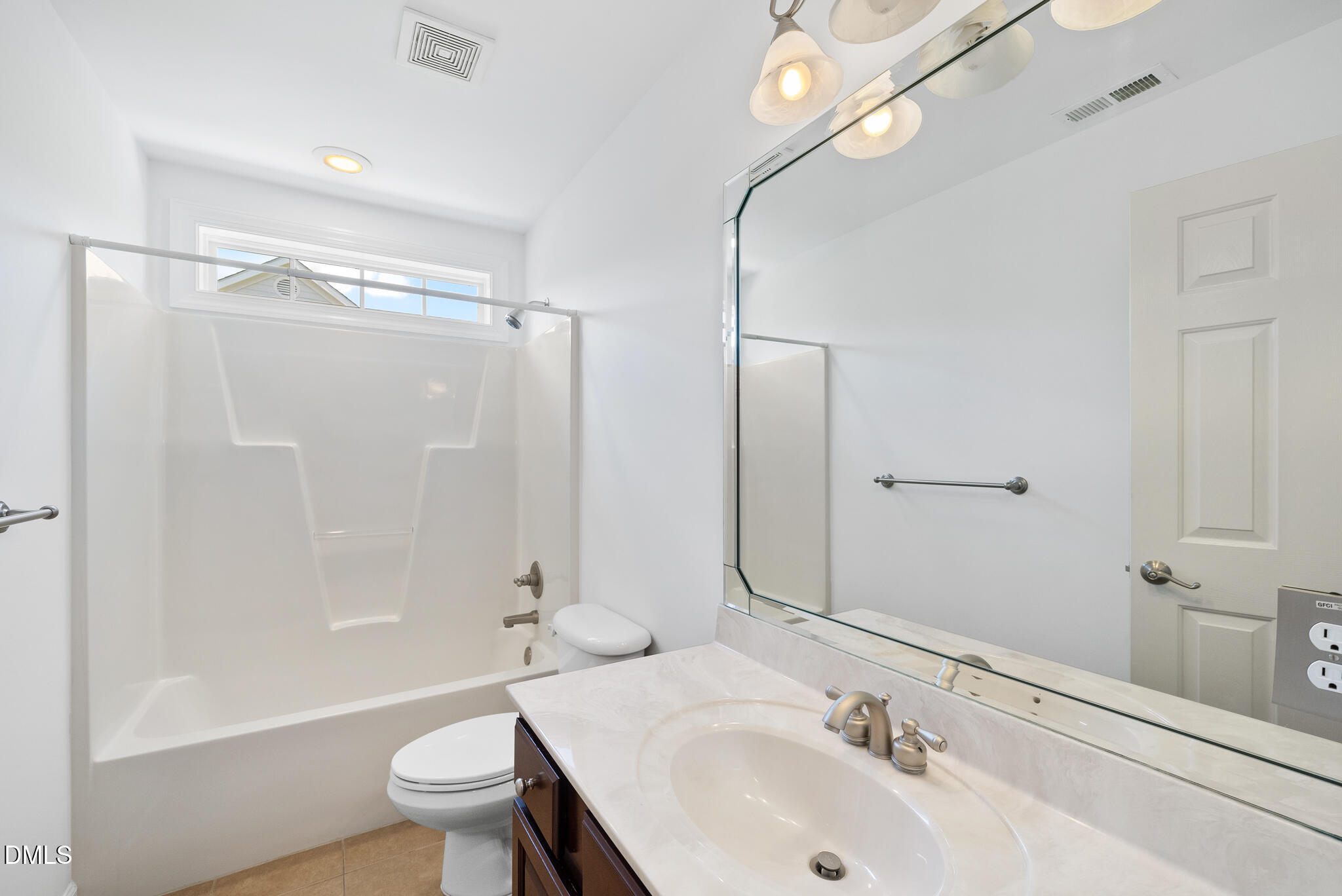 2912 Oak Bridge Drive Raleigh, NC 27610 - Photo 16 of 73 DSC07801