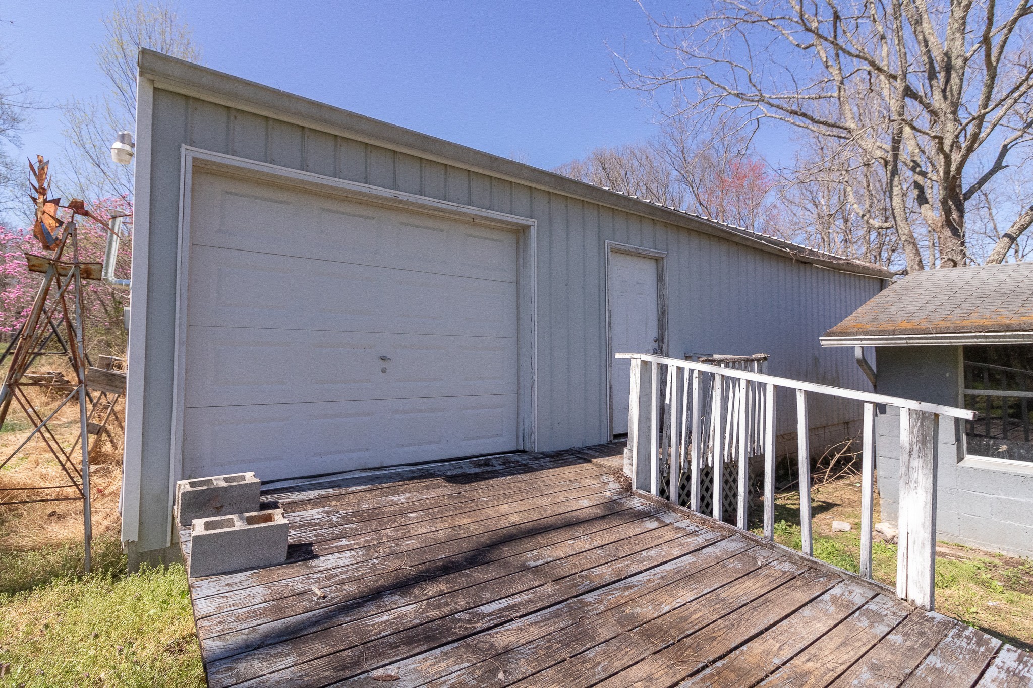 201 South Tunnel Road Portland, TN 37148 - Photo 38 of 41 a view of a house with a wooden fence