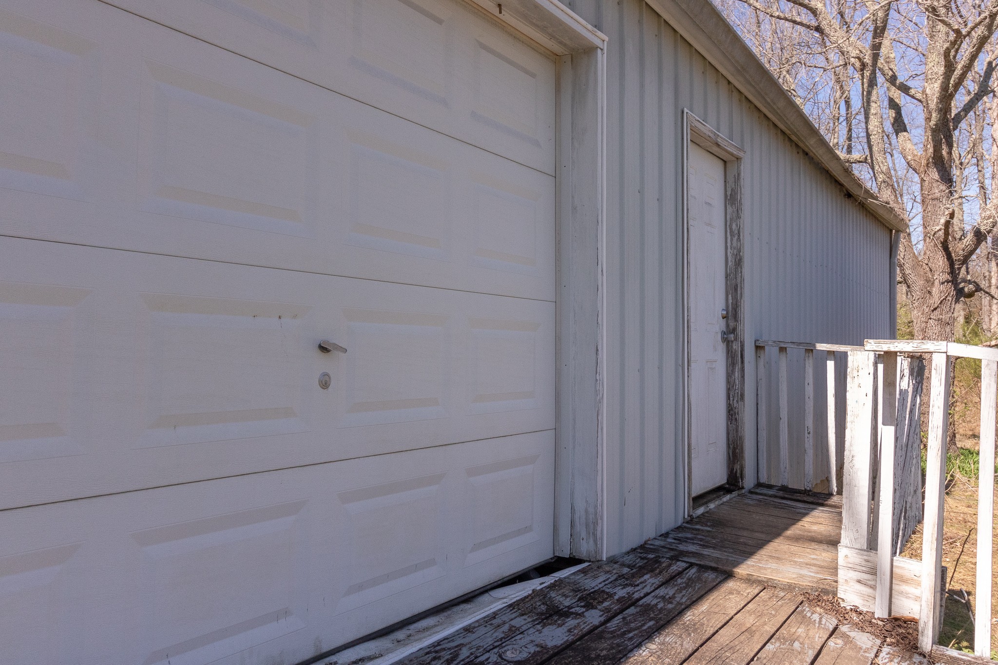 201 South Tunnel Road Portland, TN 37148 - Photo 39 of 41 a view of a house with a wooden fence