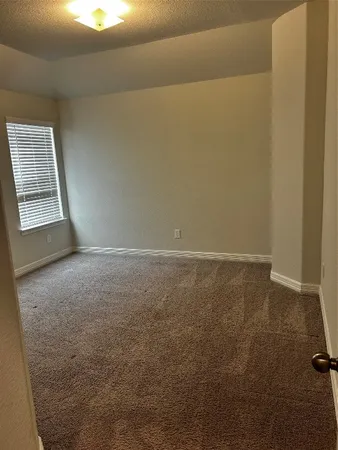 $3,300 | 5336 Latigo Court, Alvin, TX 77511