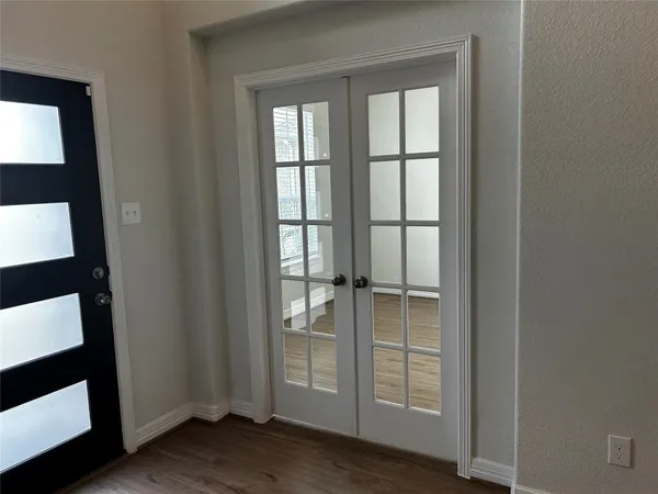 $3,300 | 5336 Latigo Court, Alvin, TX 77511