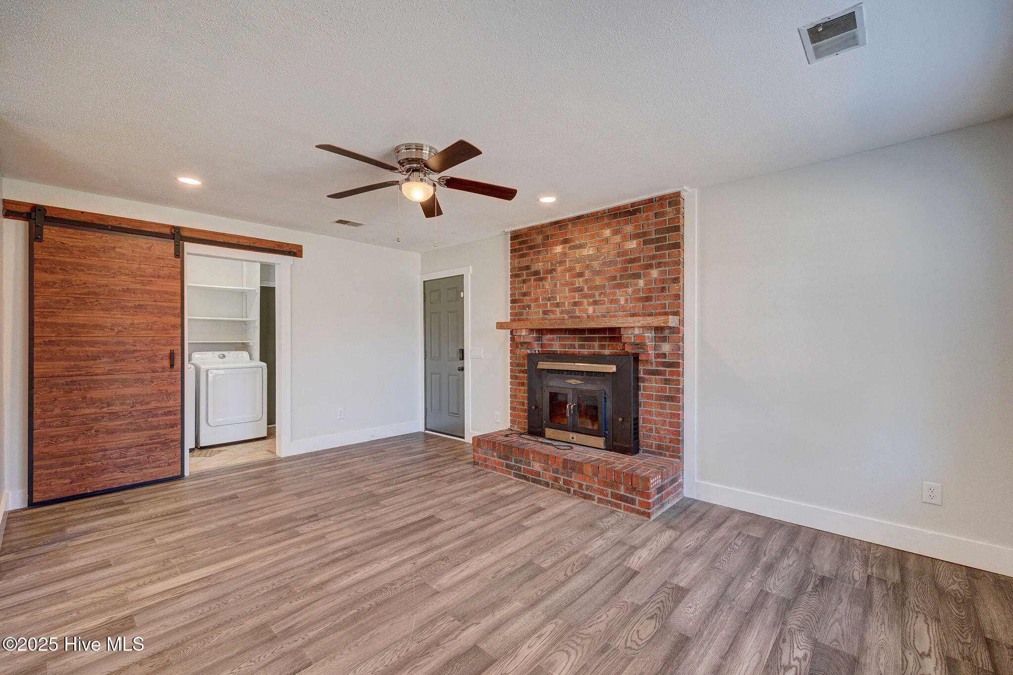 214 Deerfield Road Castle Hayne, NC 28429 - Photo 25 of 36 214DeerfieldRoad(29)