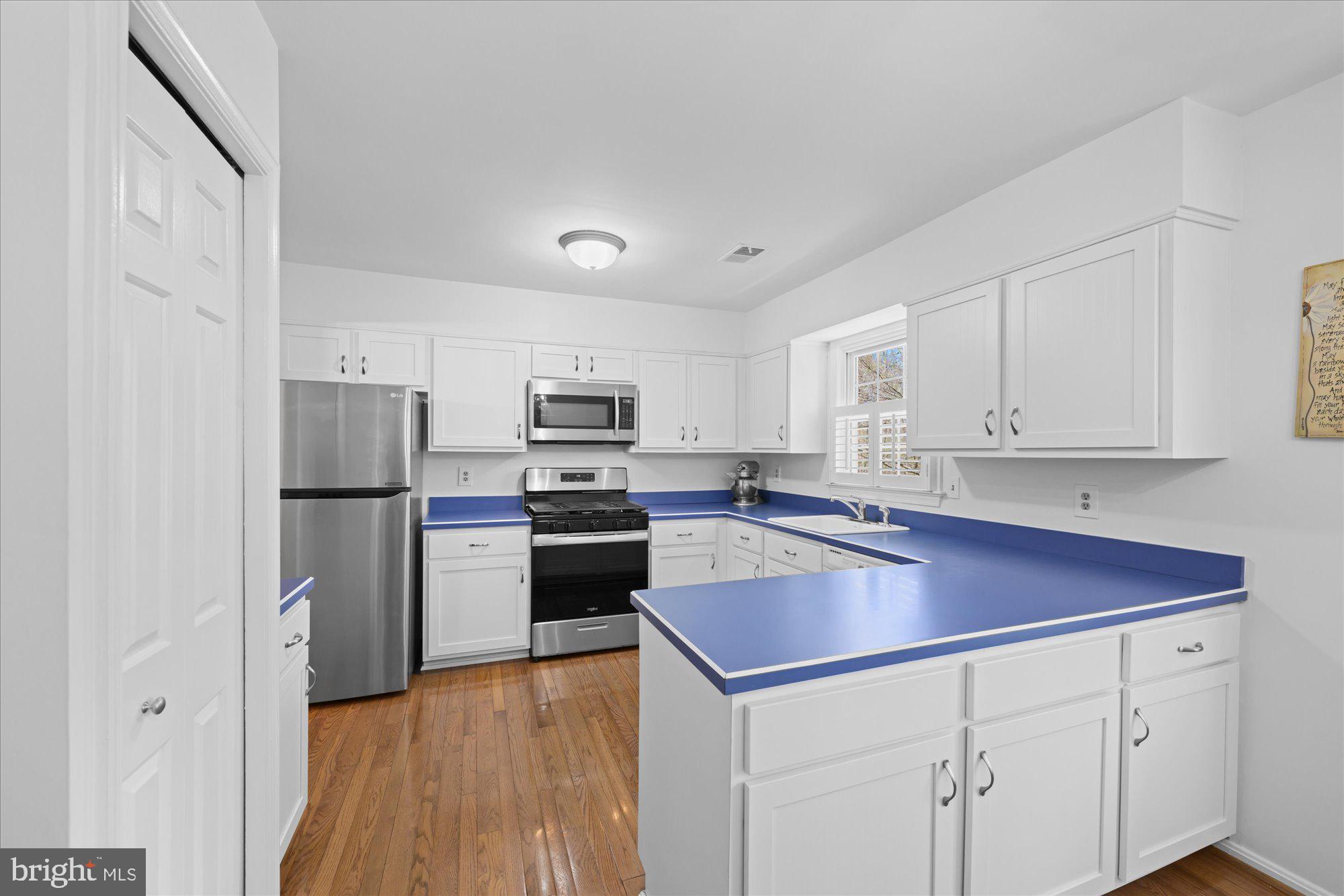 7730 Shootingstar Drive Springfield, VA 22152 - Photo 14 of 43