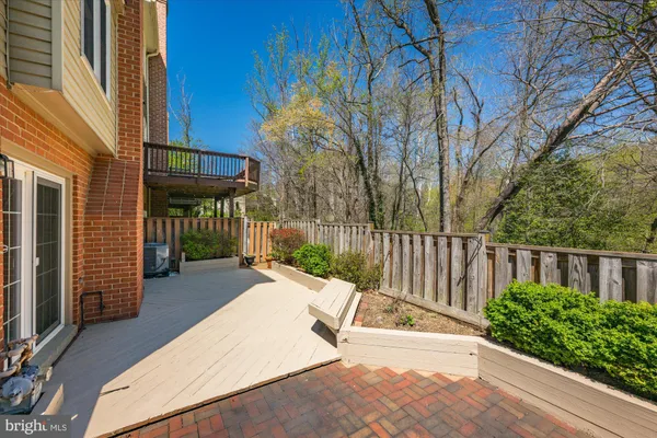 $759,900 | 7730 Shootingstar Drive, Springfield, VA 22152
