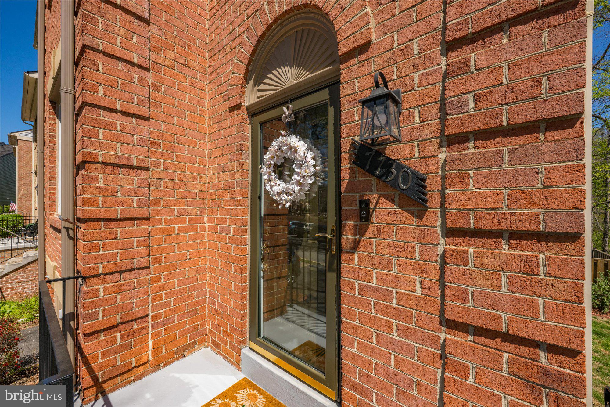 7730 Shootingstar Drive Springfield, VA 22152 - Photo 4 of 43