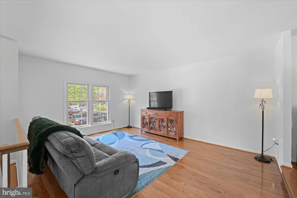 $759,900 | 7730 Shootingstar Drive, Springfield, VA 22152