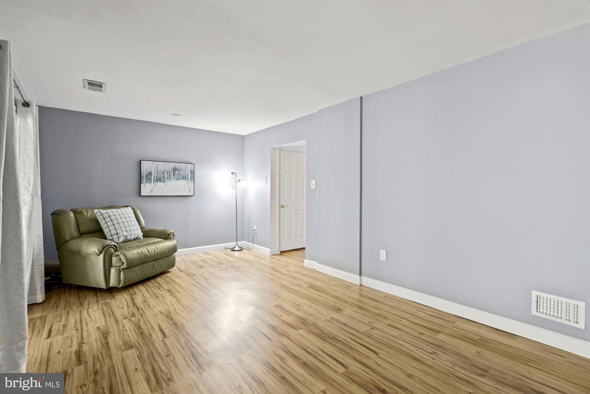 11160 Forest Edge Drive Reston, VA 20190 - Photo 27 of 42 Gallery Image 27