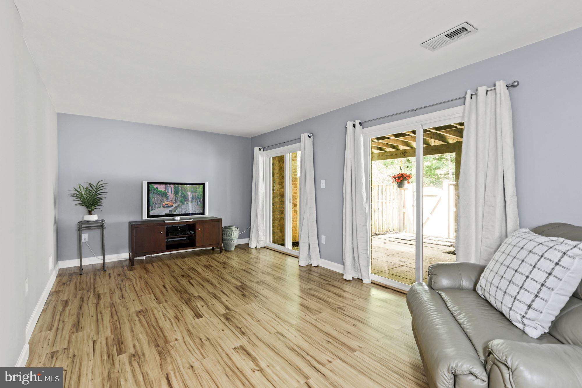 11160 Forest Edge Drive Reston, VA 20190 - Photo 28 of 42 Gallery Image 28