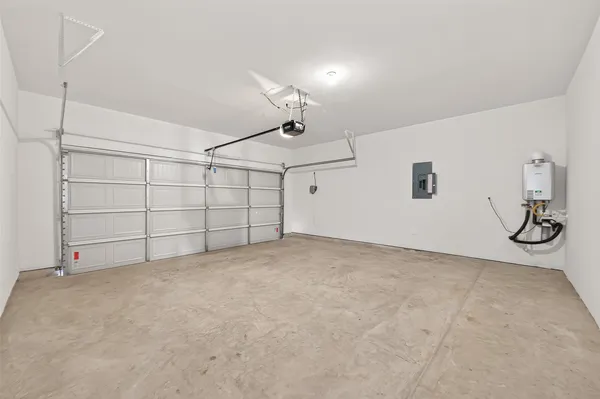 $2,600 | 4323 Camden Lakes Street, Fulshear, TX 77494